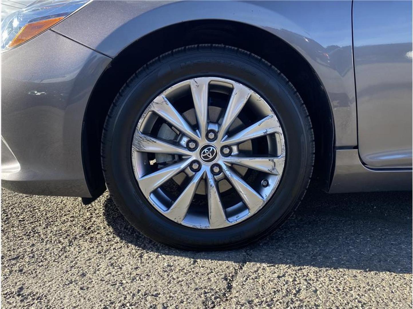 2015 Gray /No Color Toyota Camry (4T1BD1FK4FU) with an 4-Cyl, Hybrid, 2.5 Liter engine, Automatic, CVT transmission, located at 607 W Columbia Drive, Kennewick, WA, 99336, (509) 987-1069, 46.216743, -119.126404 - Photo#8