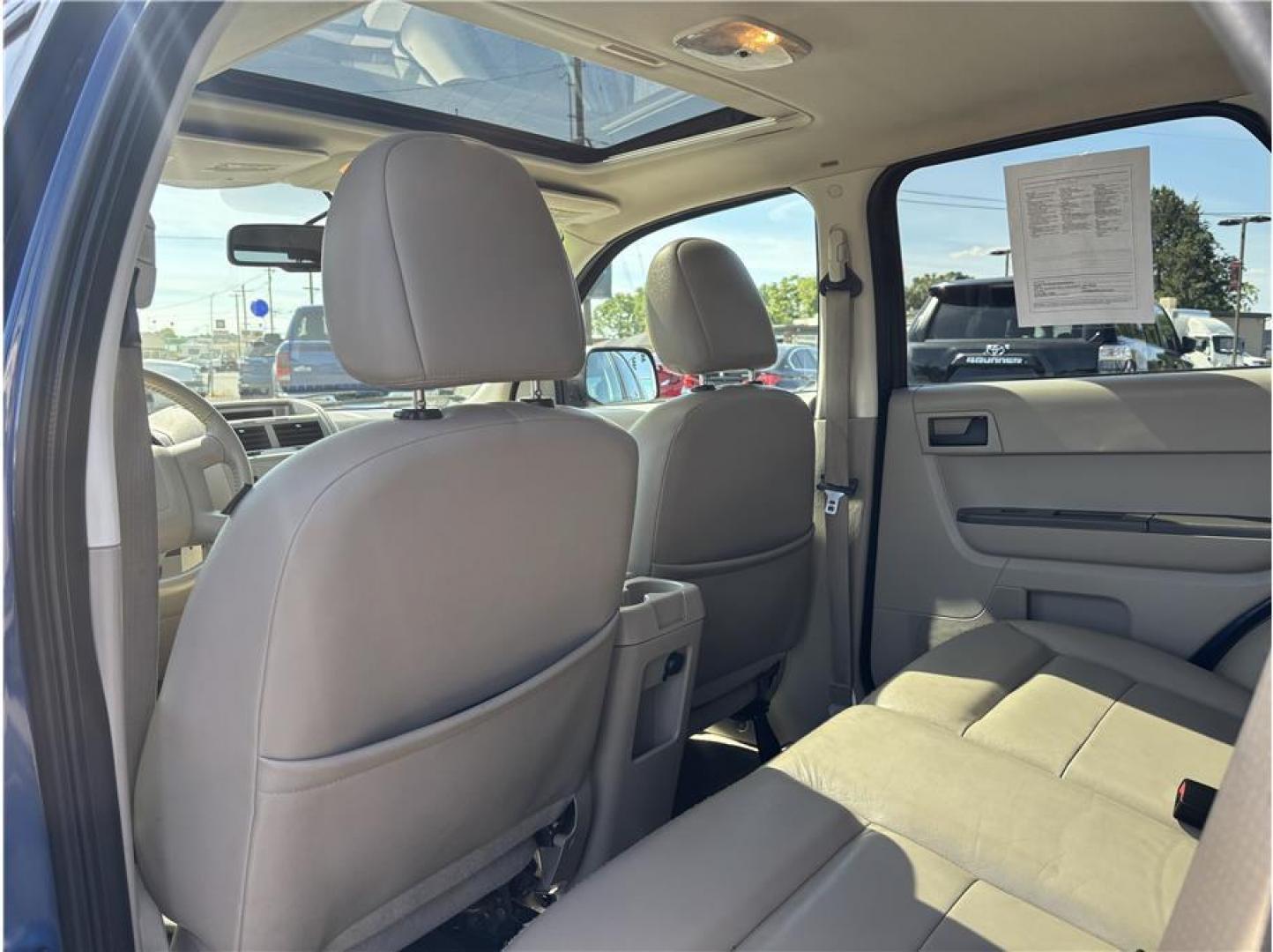 2008 Blue /No Color Ford Escape (1FMCU93158K) with an V6, 3.0 Liter engine, Automatic, 4-Spd w/Overdrive transmission, located at 607 W Columbia Drive, Kennewick, WA, 99336, (509) 987-1069, 46.216743, -119.126404 - Photo#15
