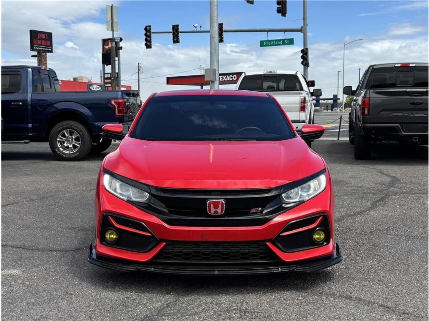 2018 Red /No Color Honda Civic Si (2HGFC3A50JH) with an 4-Cyl, Turbo, 1.5 Liter engine, Manual, 6-Spd transmission, located at 607 W Columbia Drive, Kennewick, WA, 99336, (509) 987-1069, 46.216743, -119.126404 - Photo#1