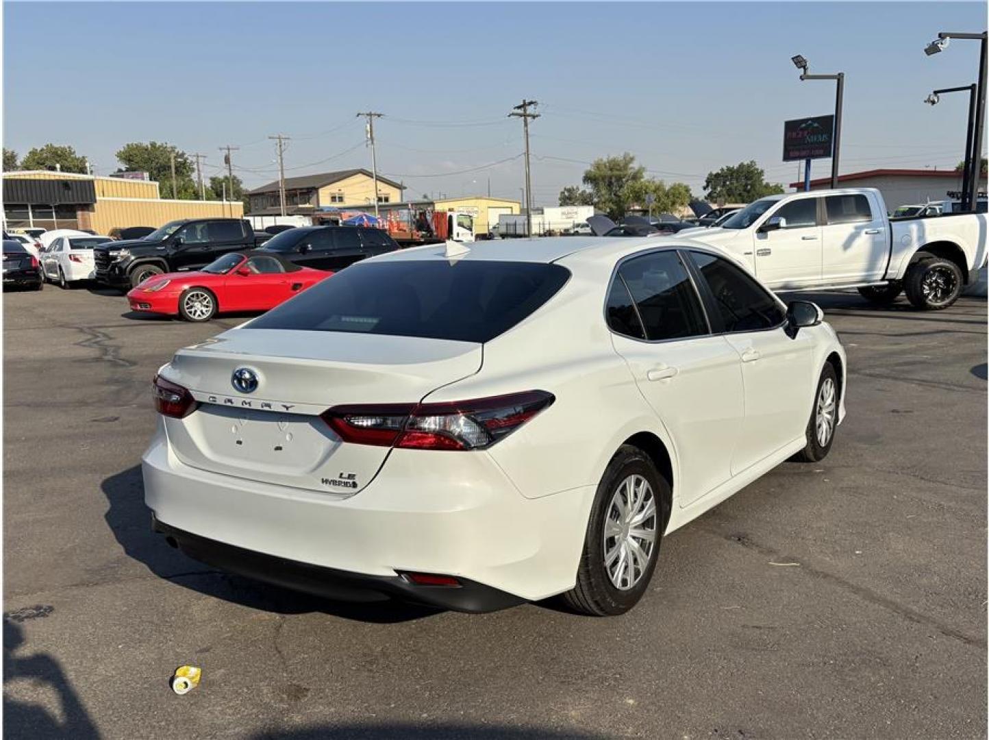 2022 Gray /No Color Toyota Camry Hybrid (4T1H31AK1NU) with an 4-Cyl, Hybrid, 2.5 Liter engine, Automatic, ECVT transmission, located at 607 W Columbia Drive, Kennewick, WA, 99336, (509) 987-1069, 46.216743, -119.126404- Photo#4