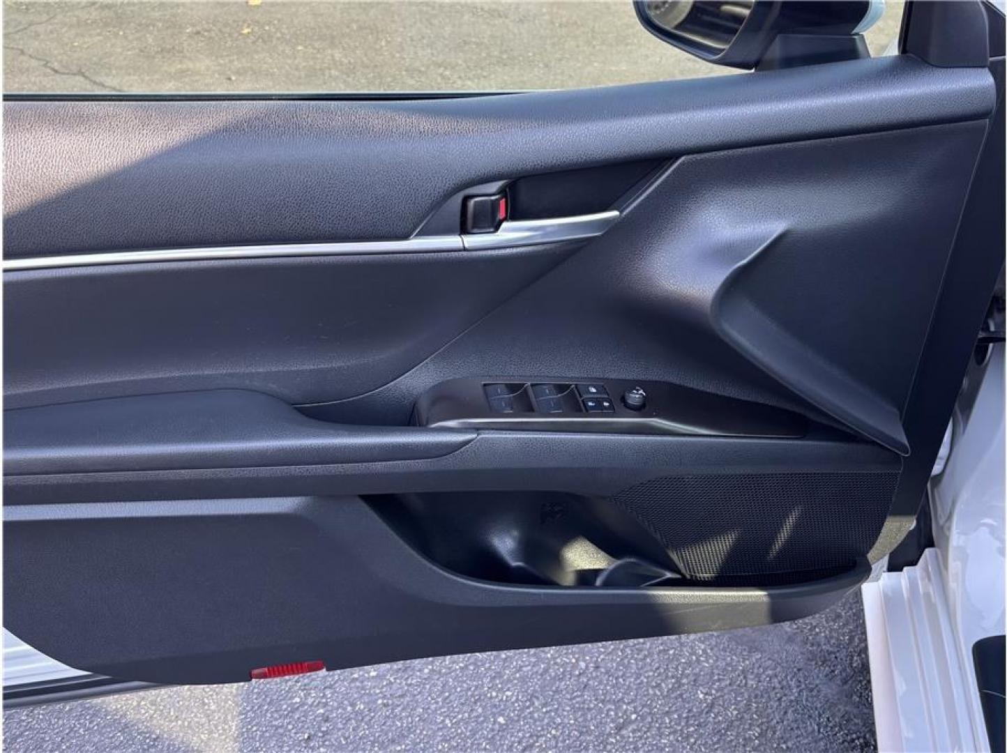 2022 Gray /No Color Toyota Camry Hybrid (4T1H31AK1NU) with an 4-Cyl, Hybrid, 2.5 Liter engine, Automatic, ECVT transmission, located at 607 W Columbia Drive, Kennewick, WA, 99336, (509) 987-1069, 46.216743, -119.126404- Photo#8