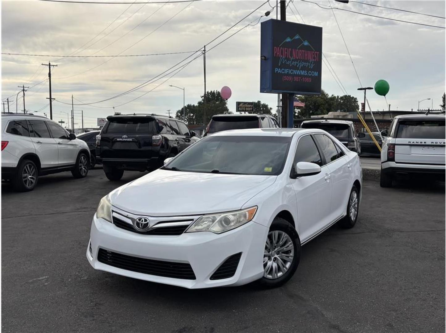 2013 White /No Color Toyota Camry (4T1BF1FK1DU) with an 4-Cyl, 2.5 Liter engine, Automatic, 6-Spd transmission, located at 607 W Columbia Drive, Kennewick, WA, 99336, (509) 987-1069, 46.216743, -119.126404- Photo#0
