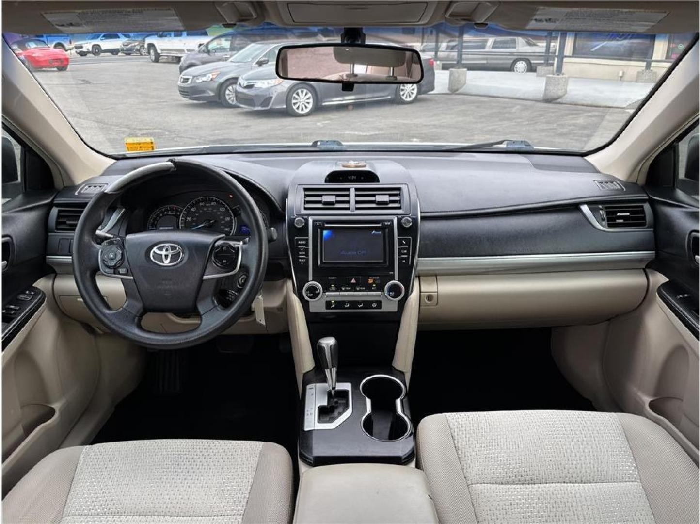 2013 White /No Color Toyota Camry (4T1BF1FK1DU) with an 4-Cyl, 2.5 Liter engine, Automatic, 6-Spd transmission, located at 607 W Columbia Drive, Kennewick, WA, 99336, (509) 987-1069, 46.216743, -119.126404- Photo#14