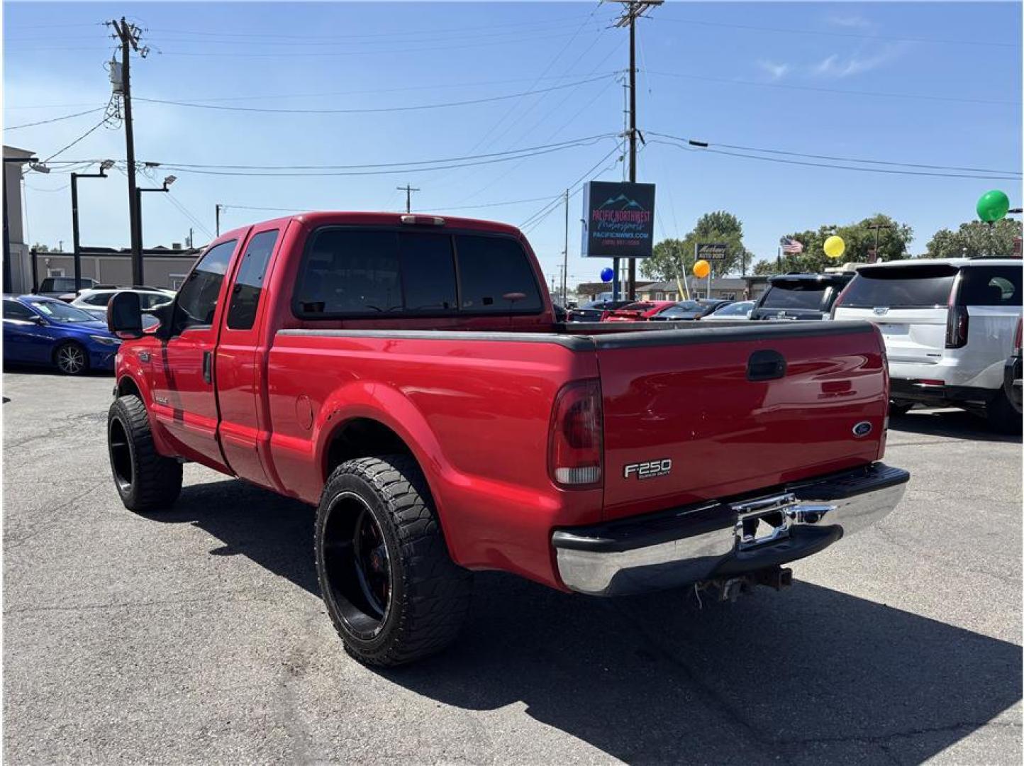 2004 Red /No Color Ford F250 Super Duty Super Cab (1FTNX20P84E) with an V8, Turbo Dsl 6.0L engine, Automatic transmission, located at 607 W Columbia Drive, Kennewick, WA, 99336, (509) 987-1069, 46.216743, -119.126404 - Photo#6
