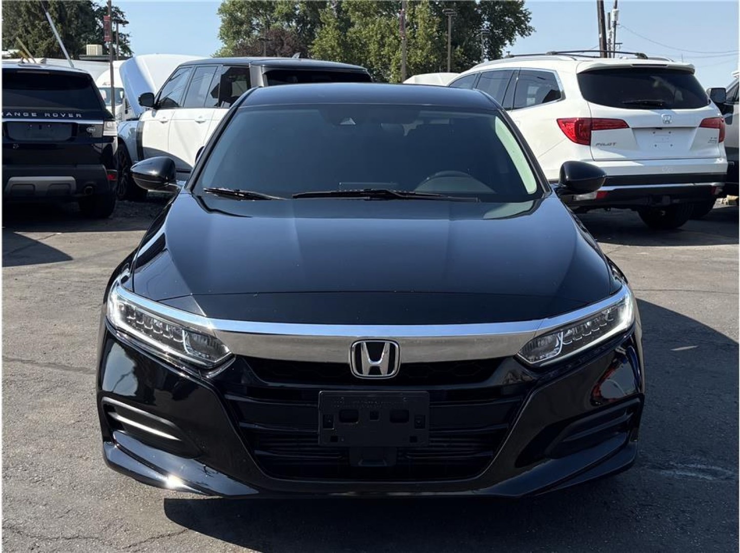 2020 Black /No Color Honda Accord (1HGCV1F1XLA) with an 4-Cyl, i-VTEC, Turbo, 1.5 Liter engine, Automatic, CVT w/Sport Mode transmission, located at 607 W Columbia Drive, Kennewick, WA, 99336, (509) 987-1069, 46.216743, -119.126404- Photo#1