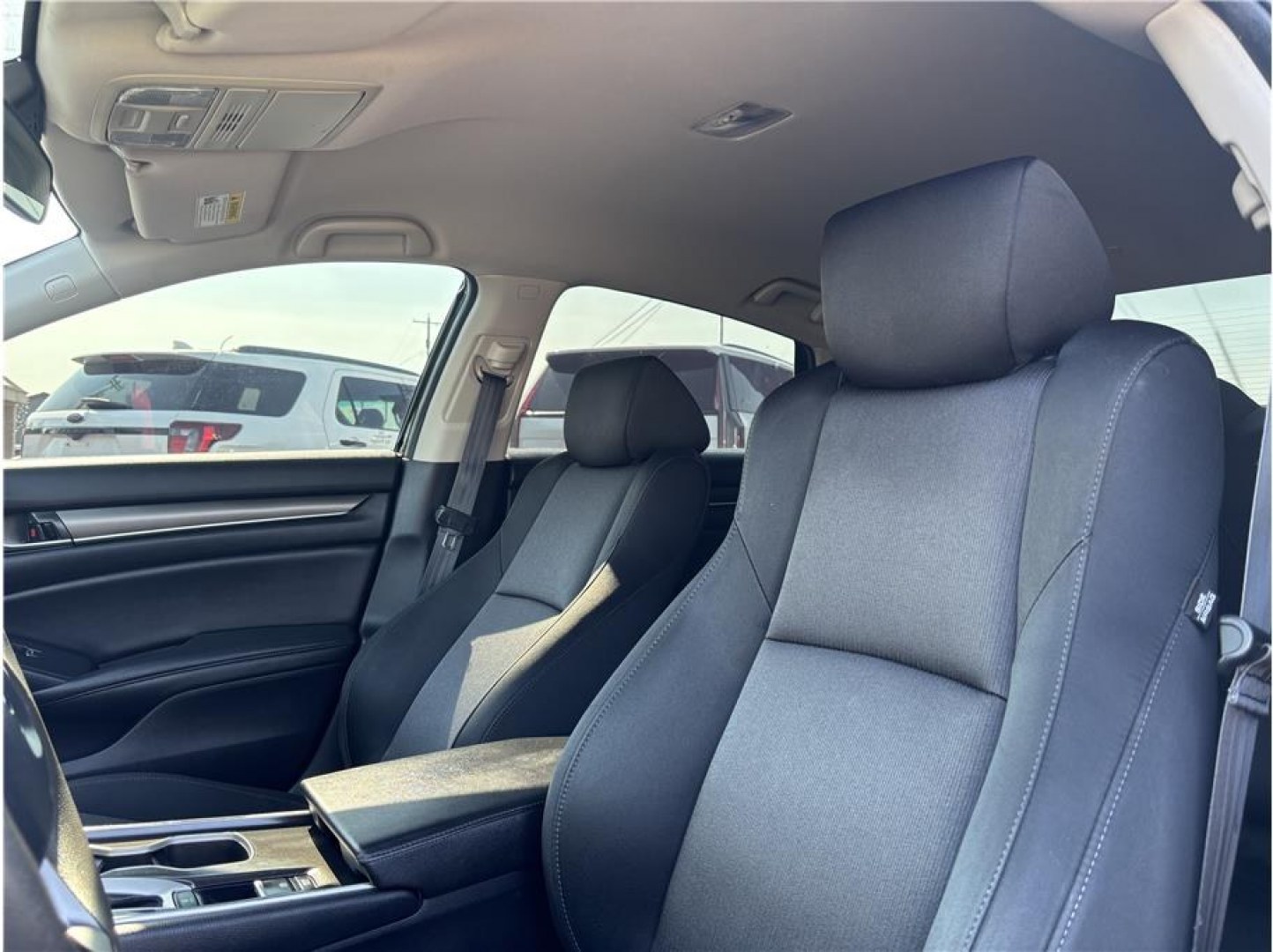 2020 Black /No Color Honda Accord (1HGCV1F1XLA) with an 4-Cyl, i-VTEC, Turbo, 1.5 Liter engine, Automatic, CVT w/Sport Mode transmission, located at 607 W Columbia Drive, Kennewick, WA, 99336, (509) 987-1069, 46.216743, -119.126404- Photo#9