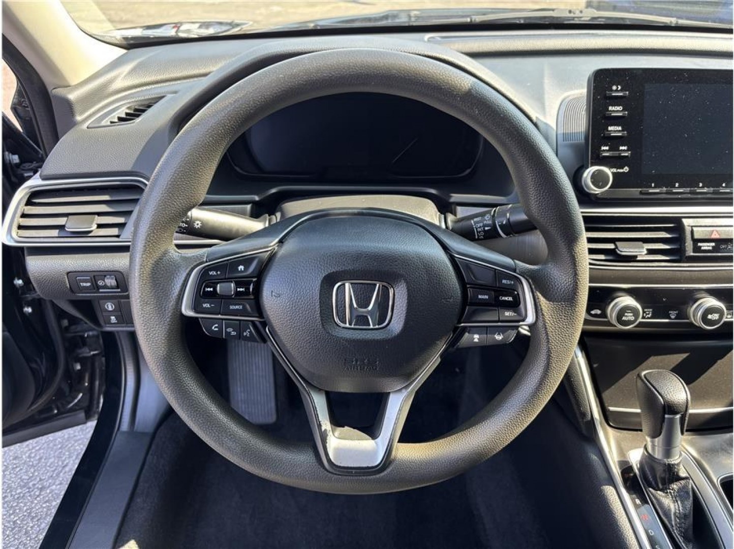 2020 Black /No Color Honda Accord (1HGCV1F1XLA) with an 4-Cyl, i-VTEC, Turbo, 1.5 Liter engine, Automatic, CVT w/Sport Mode transmission, located at 607 W Columbia Drive, Kennewick, WA, 99336, (509) 987-1069, 46.216743, -119.126404- Photo#10