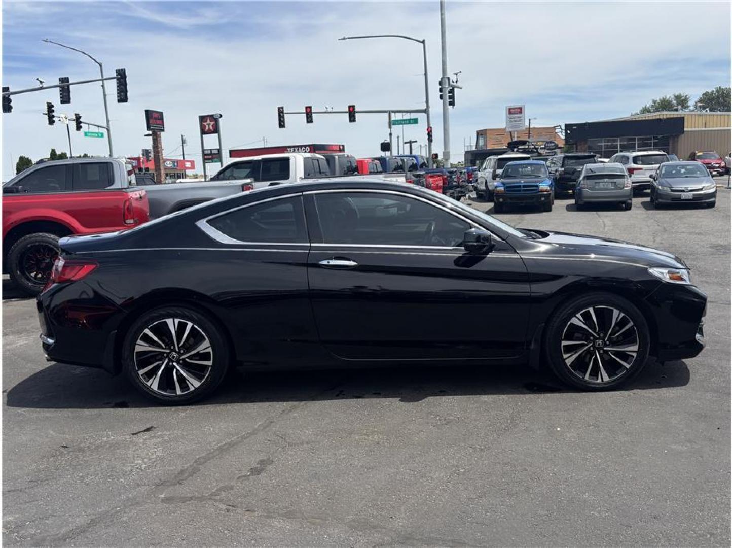2016 Black /No Color Honda Accord (1HGCT2A85GA) with an V6, i-VTEC, 3.5 Liter engine, Manual, 6-Spd transmission, located at 607 W Columbia Drive, Kennewick, WA, 99336, (509) 987-1069, 46.216743, -119.126404- Photo#3