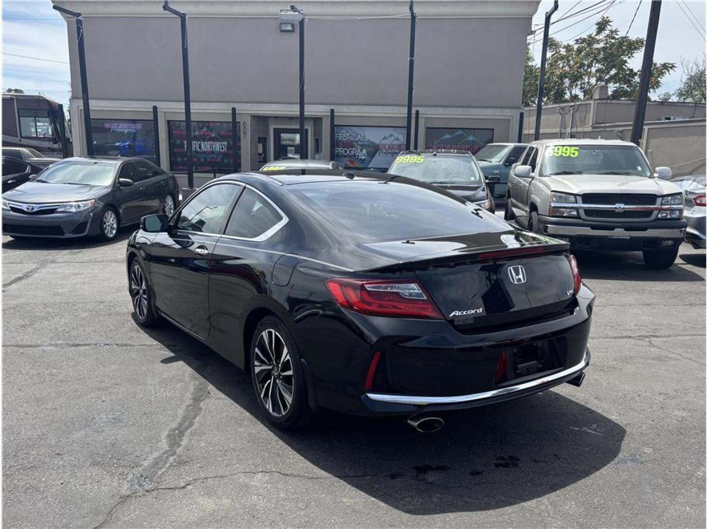 2016 Black /No Color Honda Accord (1HGCT2A85GA) with an V6, i-VTEC, 3.5 Liter engine, Manual, 6-Spd transmission, located at 607 W Columbia Drive, Kennewick, WA, 99336, (509) 987-1069, 46.216743, -119.126404- Photo#6