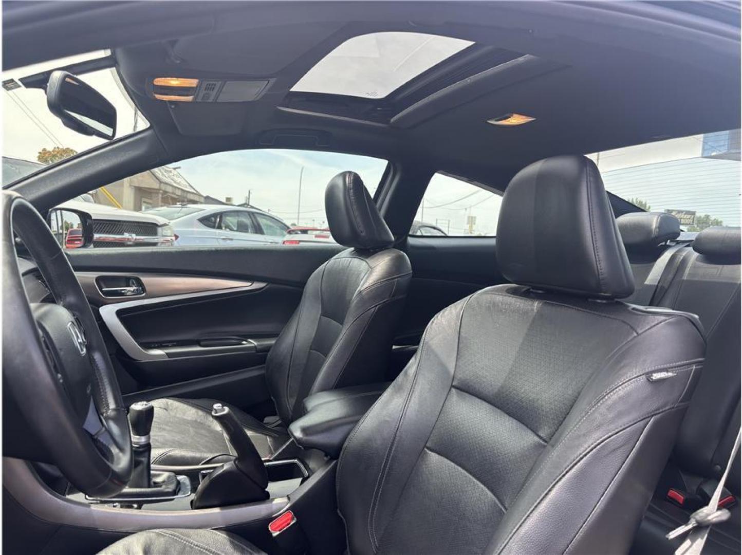 2016 Black /No Color Honda Accord (1HGCT2A85GA) with an V6, i-VTEC, 3.5 Liter engine, Manual, 6-Spd transmission, located at 607 W Columbia Drive, Kennewick, WA, 99336, (509) 987-1069, 46.216743, -119.126404- Photo#9