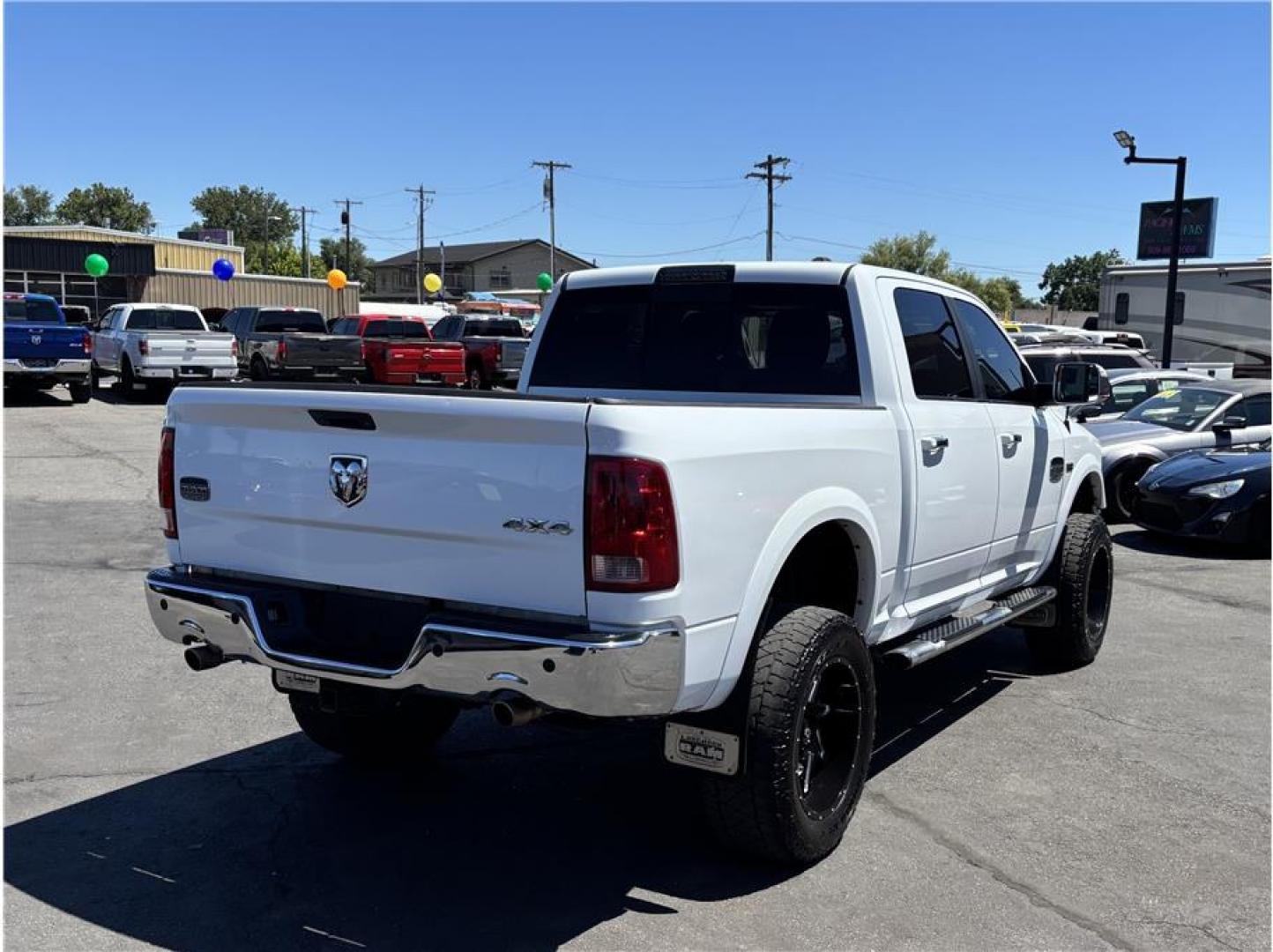2012 White /No Color Ram 1500 Crew Cab (1C6RD7PT3CS) with an V8, HEMI, 5.7 Liter engine, Automatic, 6-Spd transmission, located at 607 W Columbia Drive, Kennewick, WA, 99336, (509) 987-1069, 46.216743, -119.126404- Photo#4