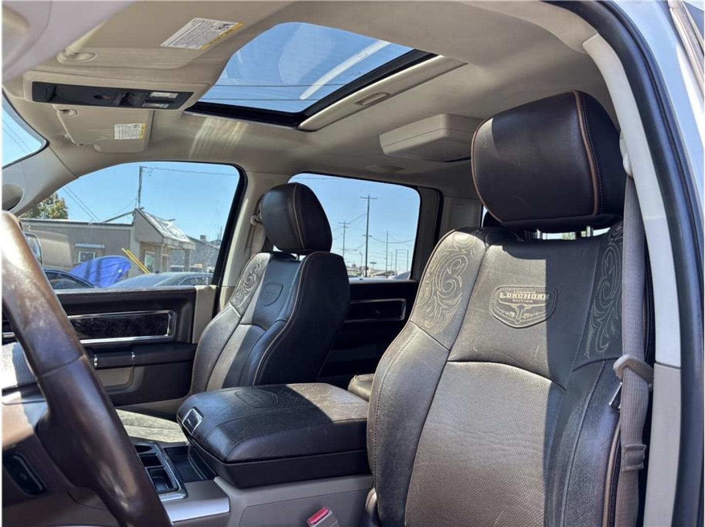 2012 White /No Color Ram 1500 Crew Cab (1C6RD7PT3CS) with an V8, HEMI, 5.7 Liter engine, Automatic, 6-Spd transmission, located at 607 W Columbia Drive, Kennewick, WA, 99336, (509) 987-1069, 46.216743, -119.126404- Photo#11