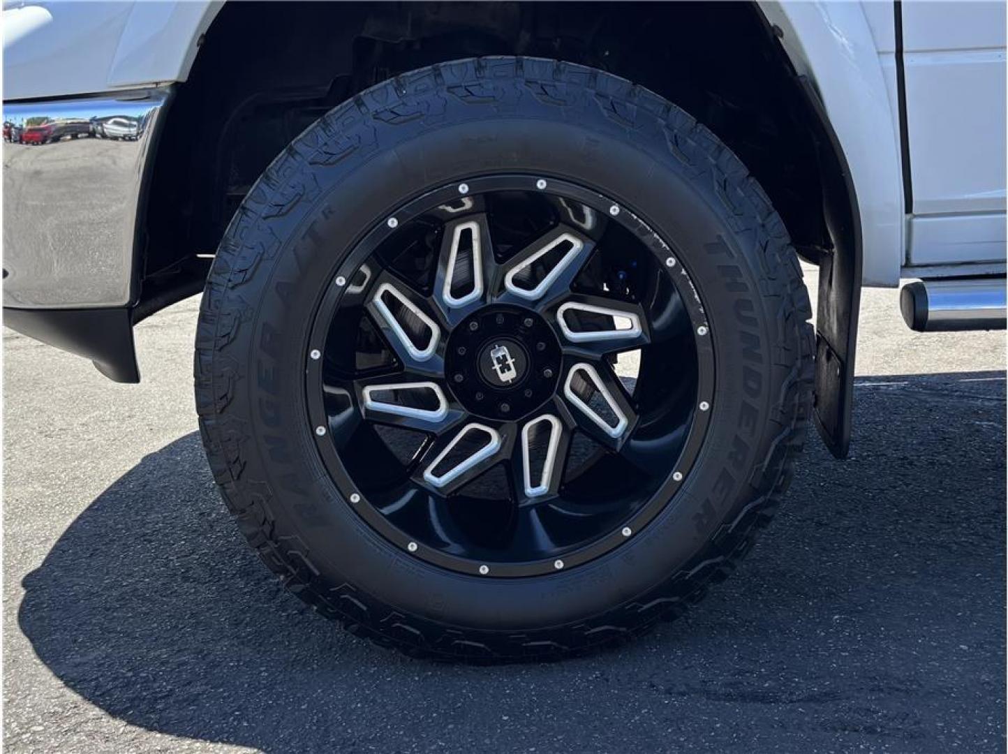 2012 White /No Color Ram 1500 Crew Cab (1C6RD7PT3CS) with an V8, HEMI, 5.7 Liter engine, Automatic, 6-Spd transmission, located at 607 W Columbia Drive, Kennewick, WA, 99336, (509) 987-1069, 46.216743, -119.126404- Photo#18