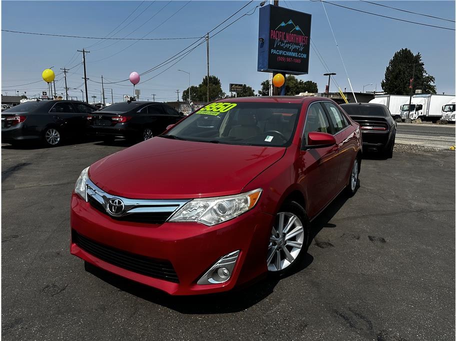 photo of 2012 Toyota Camry 