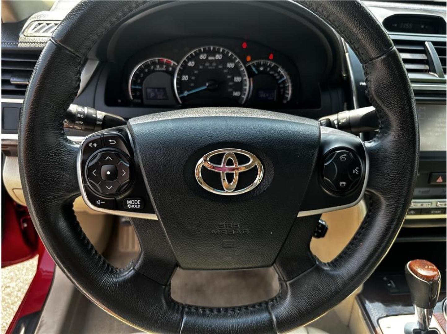 2012 Red /No Color Toyota Camry (4T4BF1FK8CR) with an 4-Cyl, 2.5 Liter engine, Automatic, 6-Spd transmission, located at 607 W Columbia Drive, Kennewick, WA, 99336, (509) 987-1069, 46.216743, -119.126404- Photo#9