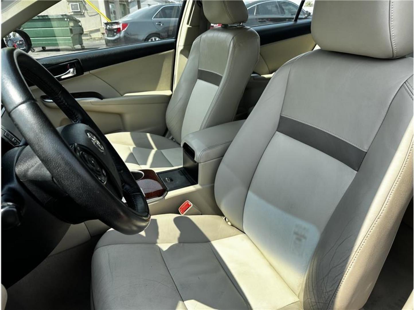 2012 Red /No Color Toyota Camry (4T4BF1FK8CR) with an 4-Cyl, 2.5 Liter engine, Automatic, 6-Spd transmission, located at 607 W Columbia Drive, Kennewick, WA, 99336, (509) 987-1069, 46.216743, -119.126404- Photo#10