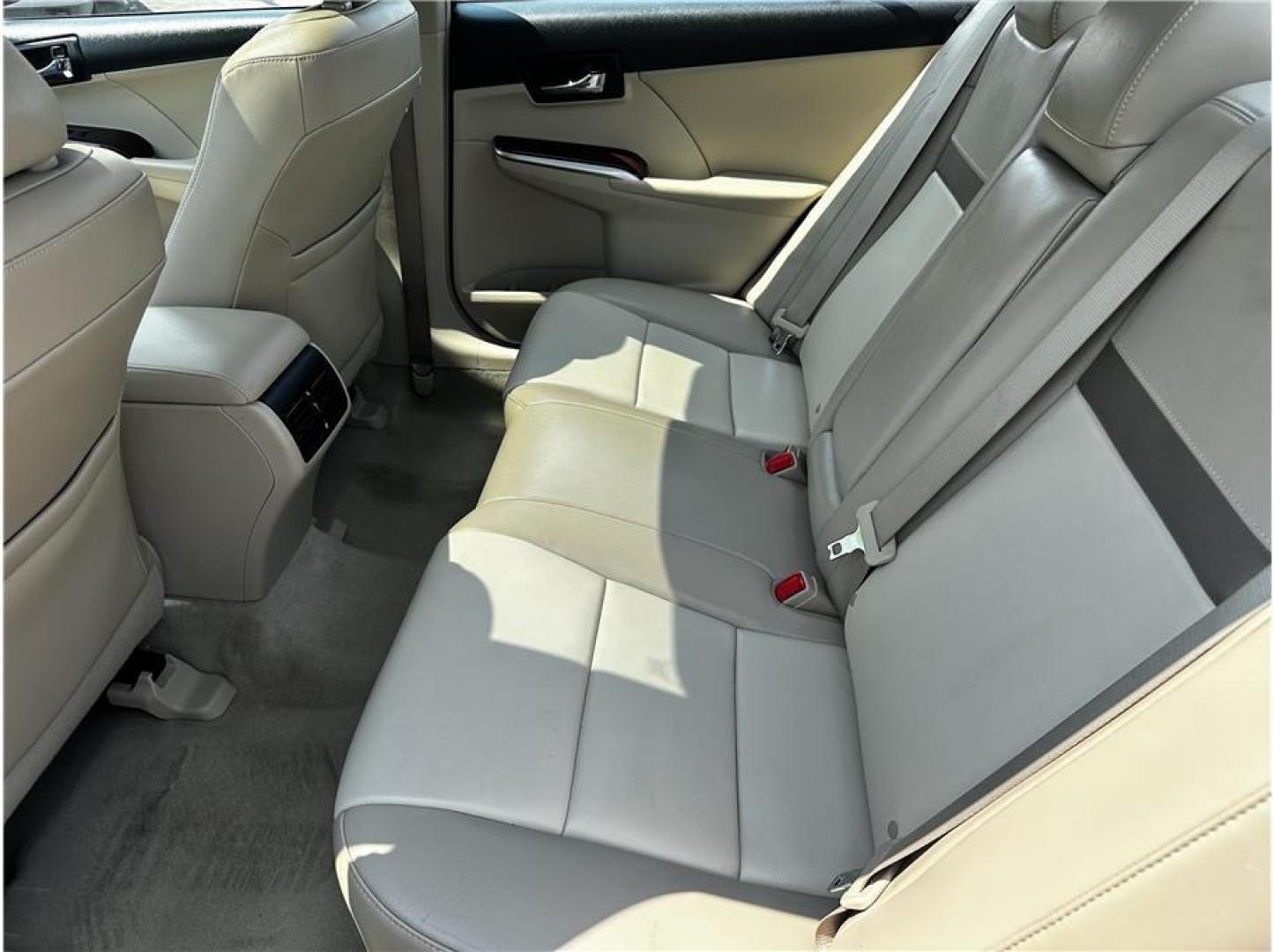 2012 Red /No Color Toyota Camry (4T4BF1FK8CR) with an 4-Cyl, 2.5 Liter engine, Automatic, 6-Spd transmission, located at 607 W Columbia Drive, Kennewick, WA, 99336, (509) 987-1069, 46.216743, -119.126404- Photo#15