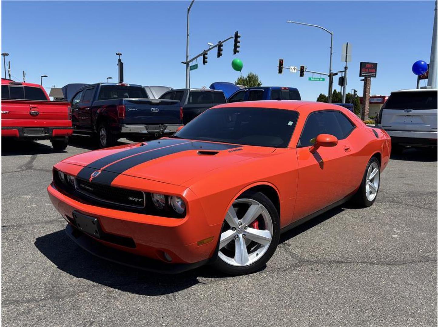 2008 Dodge Challenger SRT8's photo