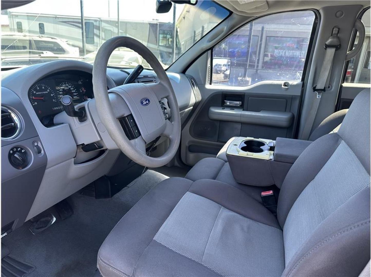 2005 No Color /No Color Ford F150 SuperCrew Cab (1FTPW14565F) with an V8, 5.4 Liter engine, Automatic transmission, located at 607 W Columbia Drive, Kennewick, WA, 99336, (509) 987-1069, 46.216743, -119.126404- Photo#11