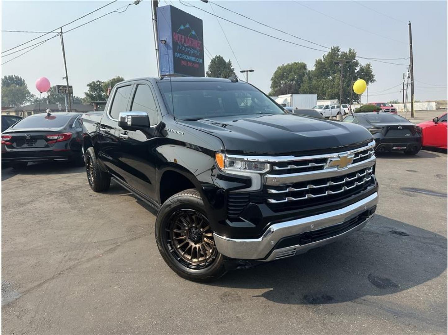 2024 Black /No Color Chevrolet Silverado 1500 Crew Cab (2GCUDGED9R1) with an V8, EcoTec3, DFM, 5.3 Liter engine, Automatic, 10-Spd w/Overdrive transmission, located at 607 W Columbia Drive, Kennewick, WA, 99336, (509) 987-1069, 46.216743, -119.126404- Photo#2