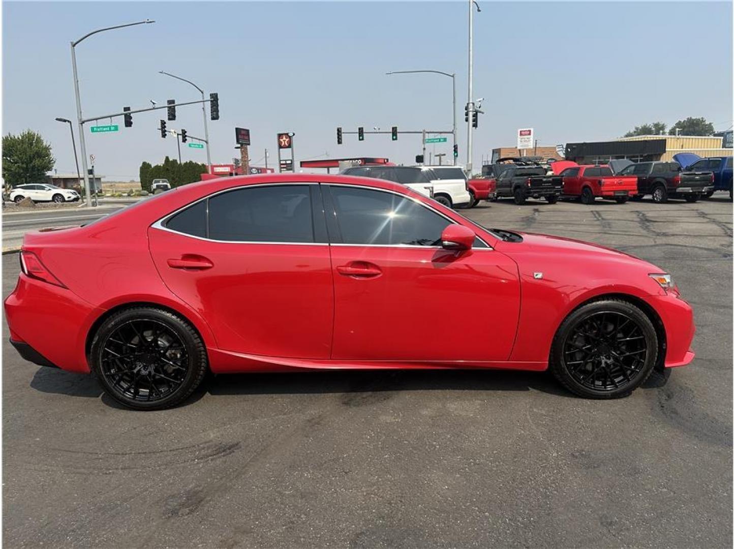2016 Red /No Color Lexus IS (JTHCE1D24G5) with an V6, 3.5 Liter engine, Automatic, 6-Spd transmission, located at 607 W Columbia Drive, Kennewick, WA, 99336, (509) 987-1069, 46.216743, -119.126404- Photo#6