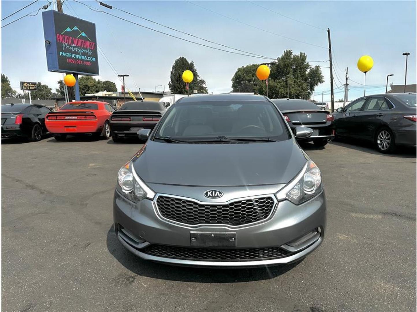 2016 Gray /No Color Kia Forte (KNAFX4A66G5) with an 4-Cyl, 1.8 Liter engine, Auto, 6-Spd w/Sportmatic and Active ECO System transmission, located at 607 W Columbia Drive, Kennewick, WA, 99336, (509) 987-1069, 46.216743, -119.126404- Photo#6