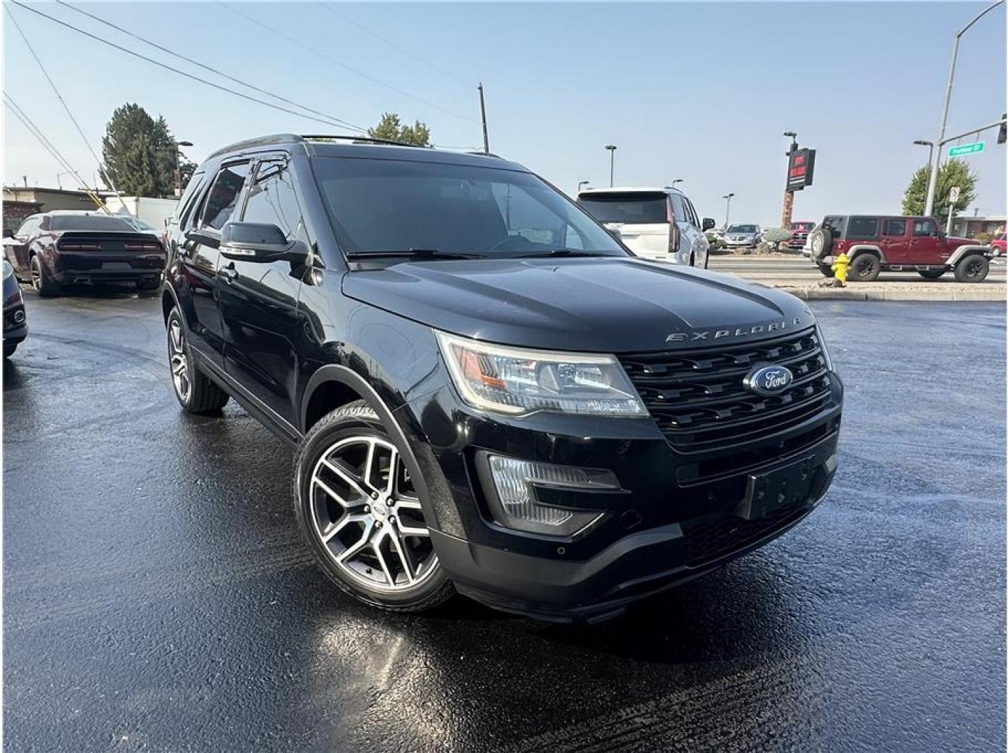 2016 Black /No Color Ford Explorer (1FM5K8GT4GG) with an V6, EcoBoost, TT, 3.5L engine, Auto, 6-Spd SelectShift transmission, located at 607 W Columbia Drive, Kennewick, WA, 99336, (509) 987-1069, 46.216743, -119.126404- Photo#6