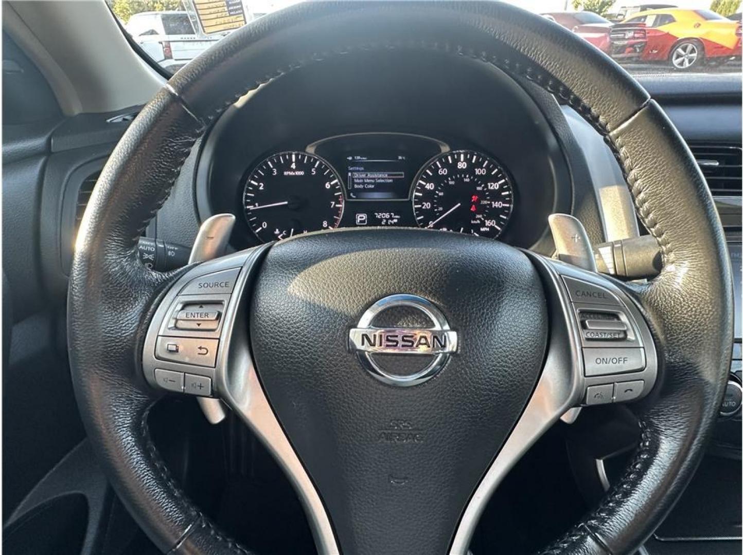 2013 White /No Color Nissan Altima (1N4BL3AP3DN) with an V6, 3.5 Liter engine, Automatic, Xtronic CVT transmission, located at 607 W Columbia Drive, Kennewick, WA, 99336, (509) 987-1069, 46.216743, -119.126404- Photo#9