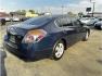 2007 Blue /No Color Nissan Altima (1N4AL21E07N) with an 4-Cyl, 2.5 Liter engine, Manual, 6-Spd transmission, located at 607 W Columbia Drive, Kennewick, WA, 99336, (509) 987-1069, 46.216743, -119.126404- Photo#4