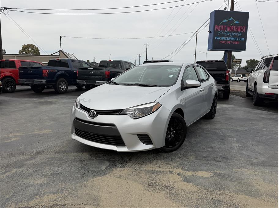 photo of 2015 Toyota Corolla 