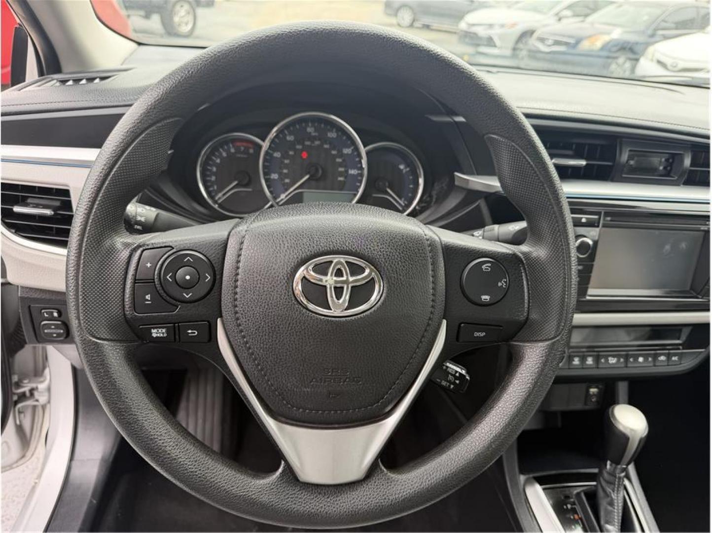 2015 Silver /No Color Toyota Corolla (2T1BURHE0FC) with an 4-Cyl, 1.8 Liter engine, Automatic, CVTi-S transmission, located at 607 W Columbia Drive, Kennewick, WA, 99336, (509) 987-1069, 46.216743, -119.126404- Photo#10