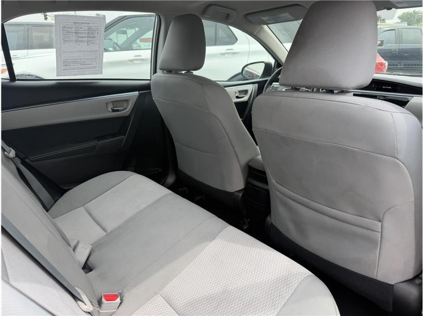 2015 Silver /No Color Toyota Corolla (2T1BURHE0FC) with an 4-Cyl, 1.8 Liter engine, Automatic, CVTi-S transmission, located at 607 W Columbia Drive, Kennewick, WA, 99336, (509) 987-1069, 46.216743, -119.126404- Photo#13