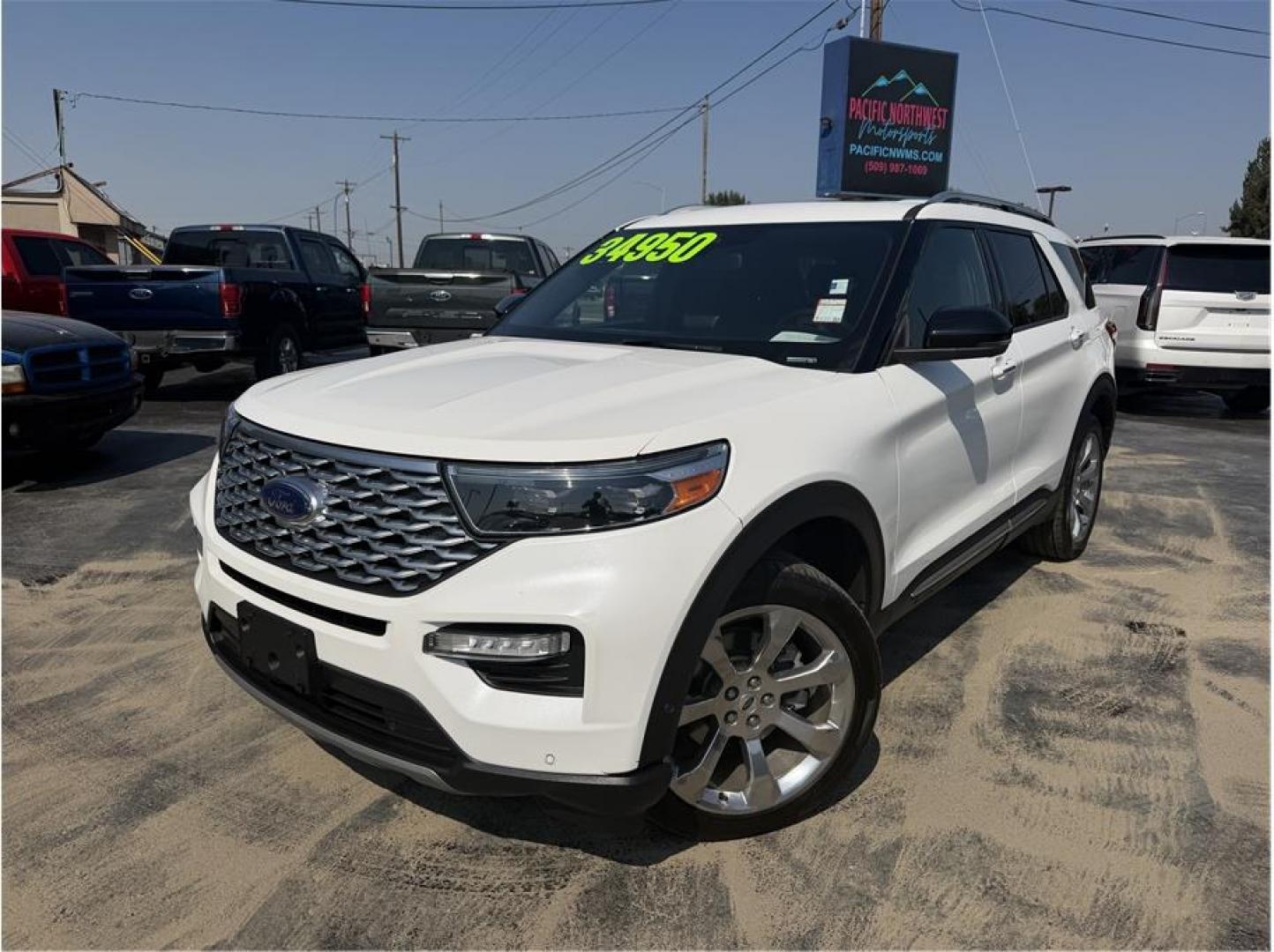 2020 White /No Color Ford Explorer (1FM5K8HC7LG) with an V6, EcoBoost, Twin Turbo, 3.0 Liter engine, Automatic, 10-Spd w/SelectShift transmission, located at 607 W Columbia Drive, Kennewick, WA, 99336, (509) 987-1069, 46.216743, -119.126404- Photo#0