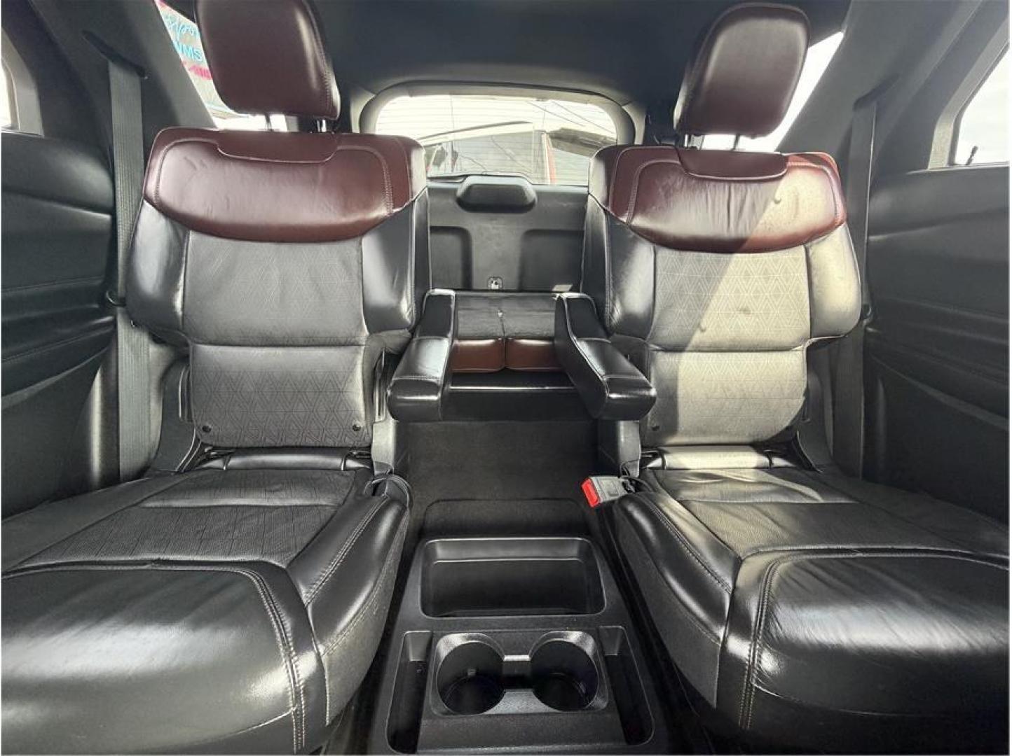 2020 White /No Color Ford Explorer (1FM5K8HC7LG) with an V6, EcoBoost, Twin Turbo, 3.0 Liter engine, Automatic, 10-Spd w/SelectShift transmission, located at 607 W Columbia Drive, Kennewick, WA, 99336, (509) 987-1069, 46.216743, -119.126404- Photo#14