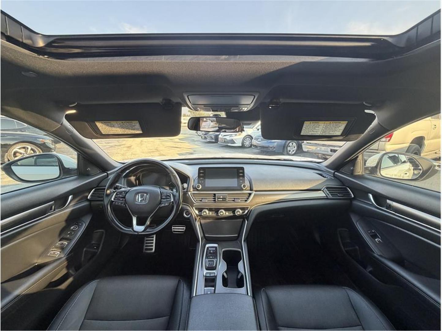 2019 White /No Color Honda Accord (1HGCV2F32KA) with an 4-Cyl, VTEC, Turbo, 2.0 Liter engine, Automatic, 10-Spd transmission, located at 607 W Columbia Drive, Kennewick, WA, 99336, (509) 987-1069, 46.216743, -119.126404- Photo#16