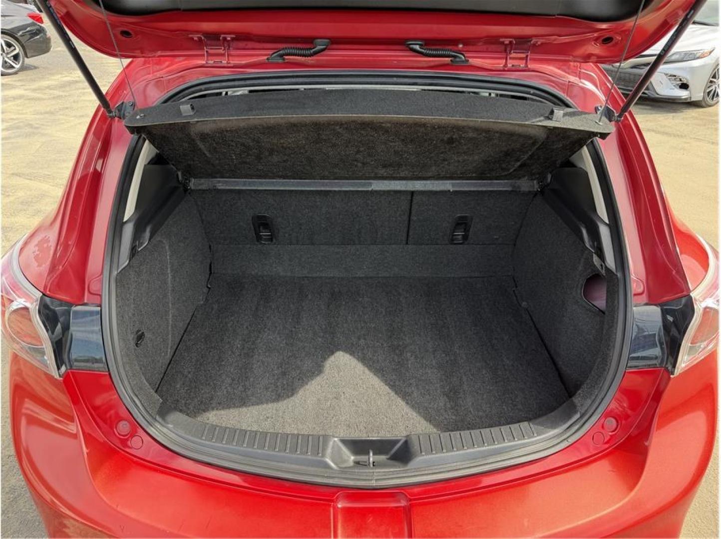 2012 Red /No Color MAZDA MAZDA3 (JM1BL1L35C1) with an 4-Cyl, Turbo, 2.3 Liter engine, Manual, 6-Spd transmission, located at 607 W Columbia Drive, Kennewick, WA, 99336, (509) 987-1069, 46.216743, -119.126404- Photo#18