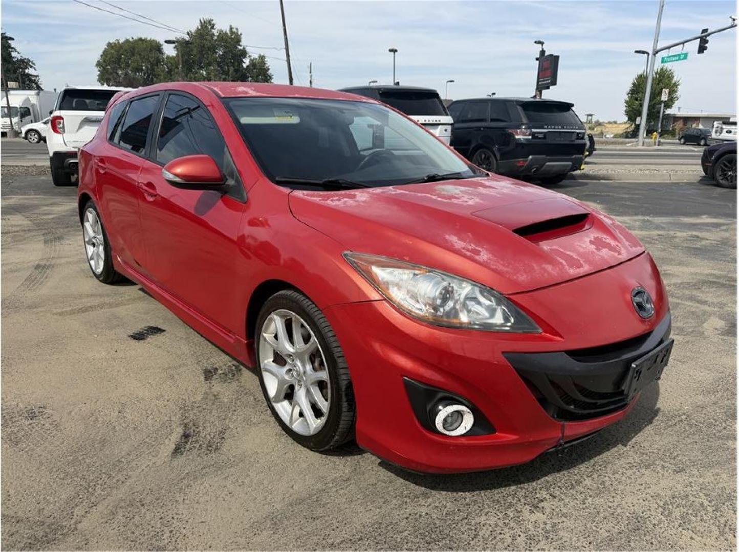 2012 Red /No Color MAZDA MAZDA3 (JM1BL1L35C1) with an 4-Cyl, Turbo, 2.3 Liter engine, Manual, 6-Spd transmission, located at 607 W Columbia Drive, Kennewick, WA, 99336, (509) 987-1069, 46.216743, -119.126404- Photo#19