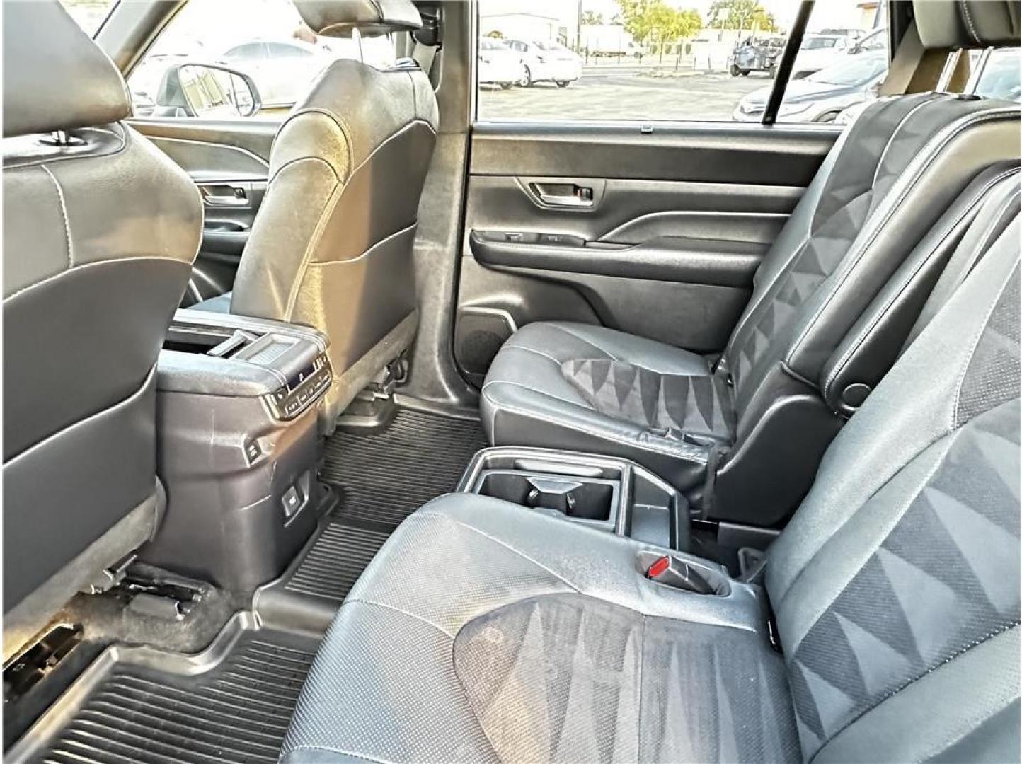 2024 No Color /No Color Toyota Grand Highlander Hybrid (5TDADAB50RS) with an 4-Cyl, Hybrid, Turbo, 2.4 Liter engine, Automatic, 6-Spd transmission, located at 607 W Columbia Drive, Kennewick, WA, 99336, (509) 987-1069, 46.216743, -119.126404- Photo#12