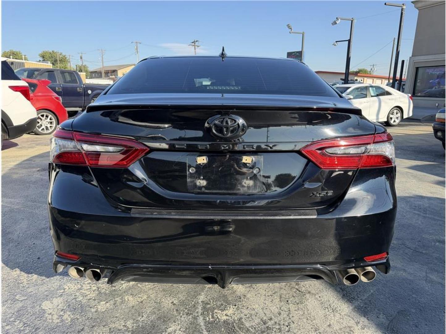 2021 Black /No Color Toyota Camry (4T1K61AK8MU) with an 4-Cyl, 2.5 Liter engine, Automatic, 8-Spd w/Sequential Shift transmission, located at 607 W Columbia Drive, Kennewick, WA, 99336, (509) 987-1069, 46.216743, -119.126404- Photo#3