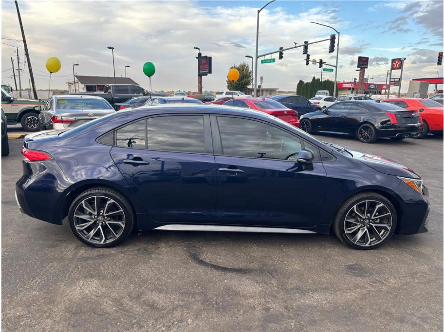 2020 Blue /No Color Toyota Corolla (JTDS4RCE4LJ) with an 4-Cyl, 2.0 Liter engine, Automatic, CVT w/Dynamic Shift transmission, located at 607 W Columbia Drive, Kennewick, WA, 99336, (509) 987-1069, 46.216743, -119.126404- Photo#5